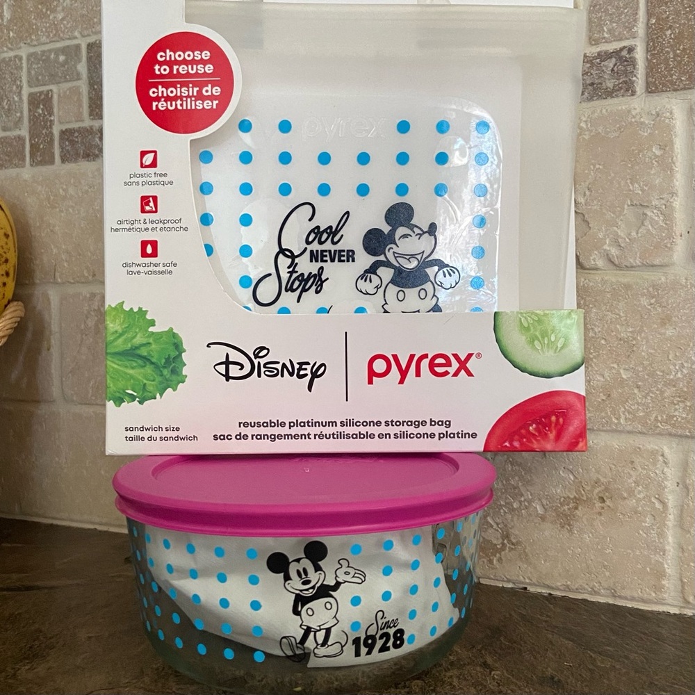 LPyrex Disney Mickey Mouse Bundle